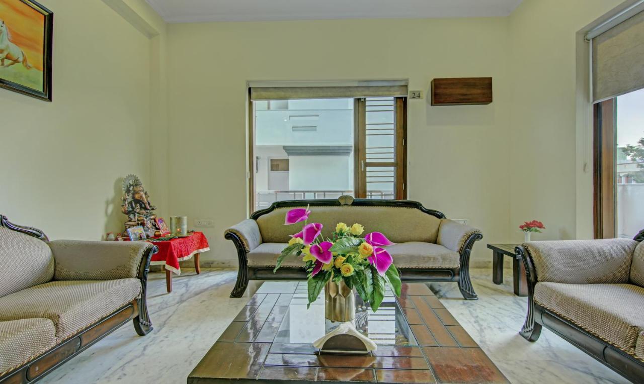Itsy Hotels Swastika Inn Sector 26 Noida Extérieur photo