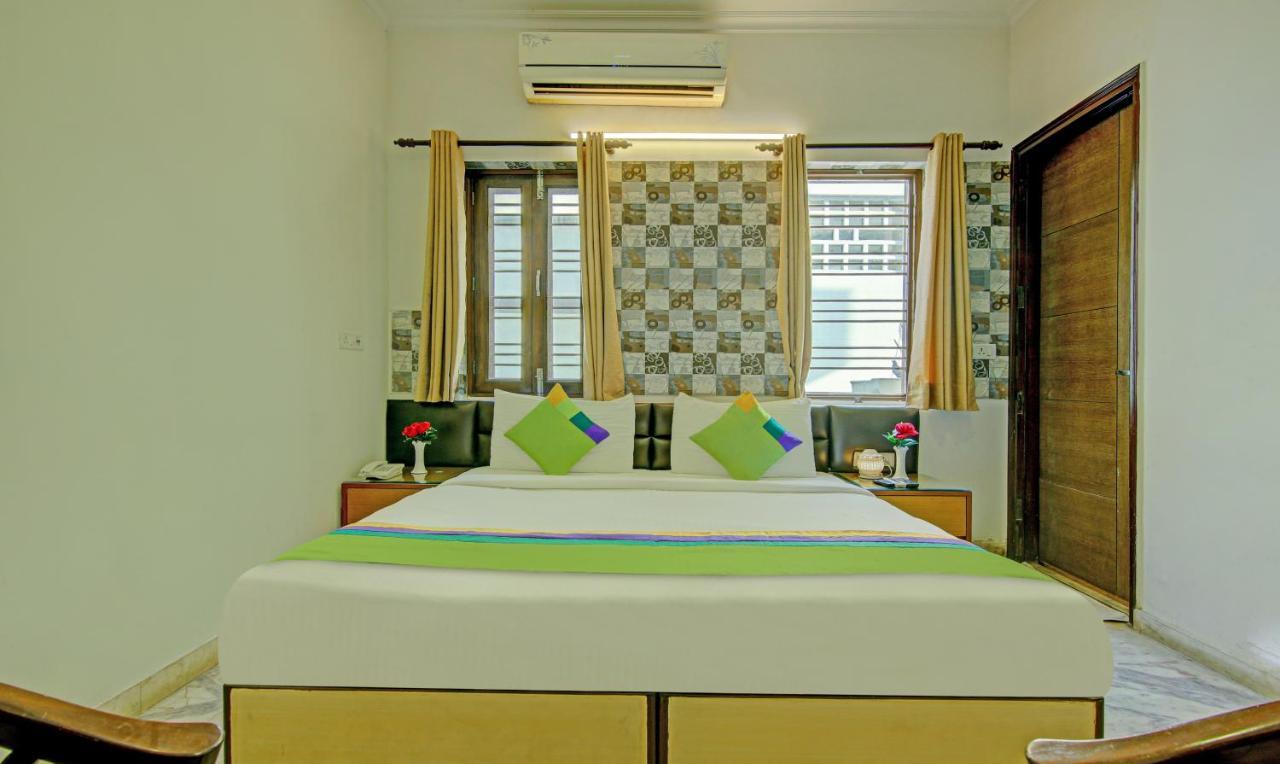 Itsy Hotels Swastika Inn Sector 26 Noida Extérieur photo